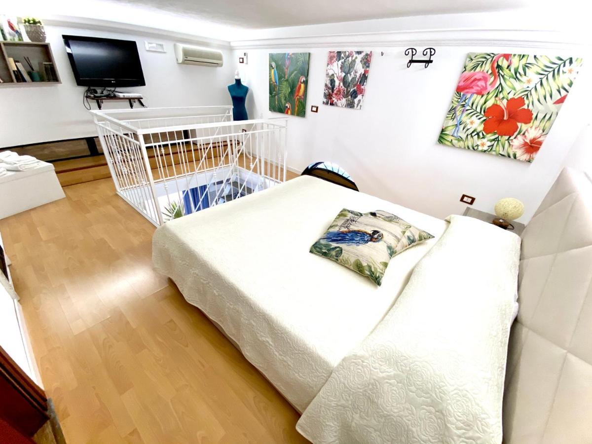 La Dimora Del Viaggiatore Luxury Apartments マツァーラ・デル・ヴァッロ エクステリア 写真