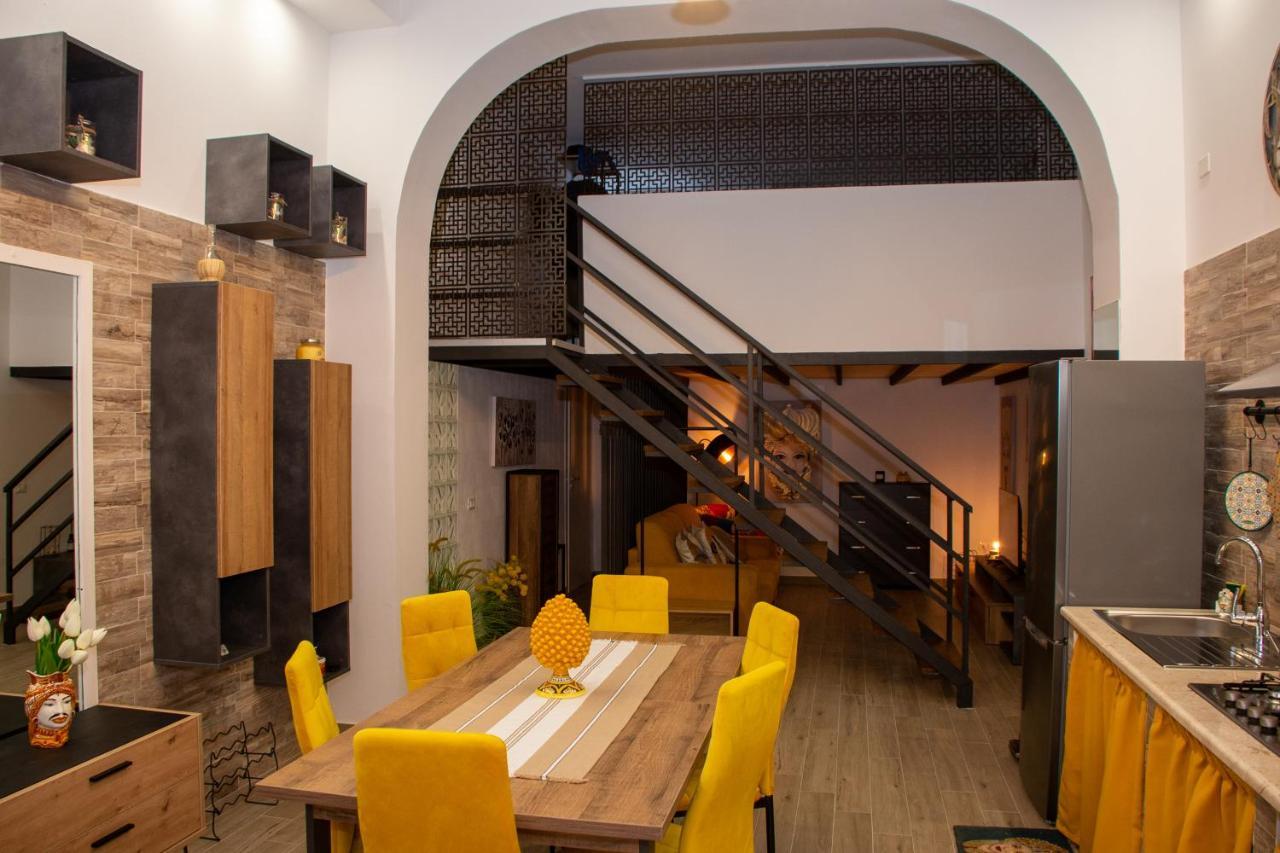 La Dimora Del Viaggiatore Luxury Apartments マツァーラ・デル・ヴァッロ エクステリア 写真