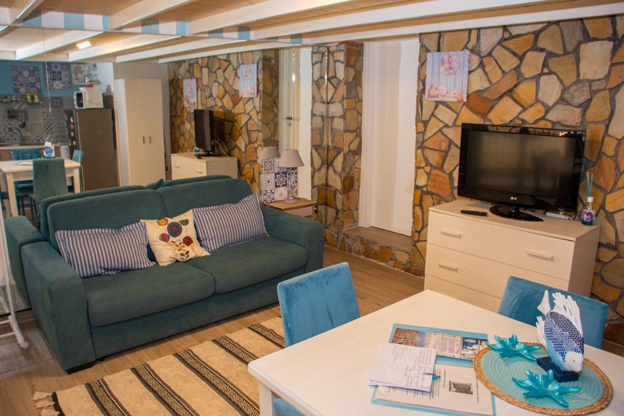 La Dimora Del Viaggiatore Luxury Apartments マツァーラ・デル・ヴァッロ エクステリア 写真