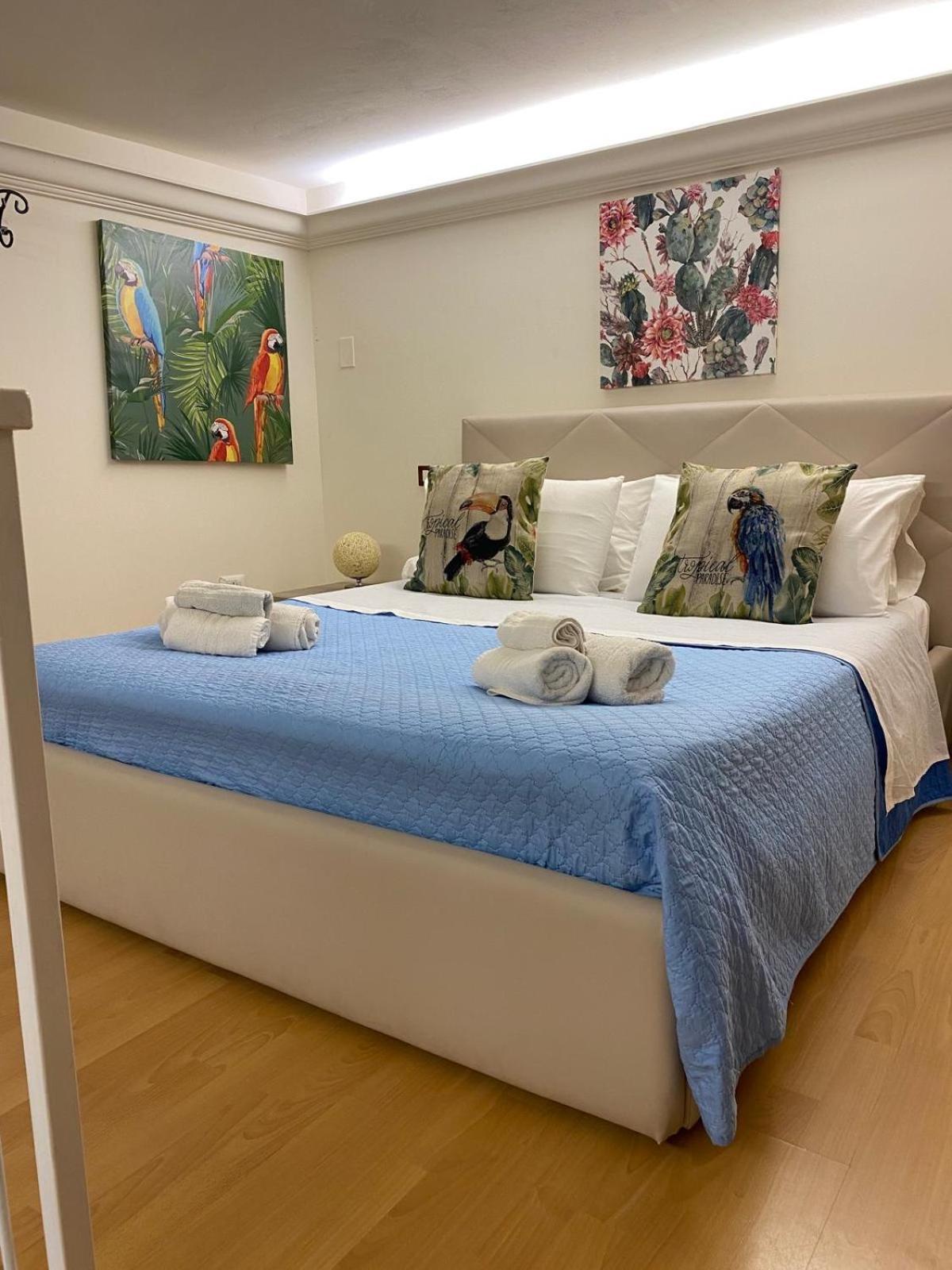 La Dimora Del Viaggiatore Luxury Apartments マツァーラ・デル・ヴァッロ エクステリア 写真